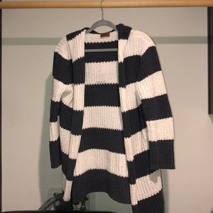 POL brand medium size sweater
